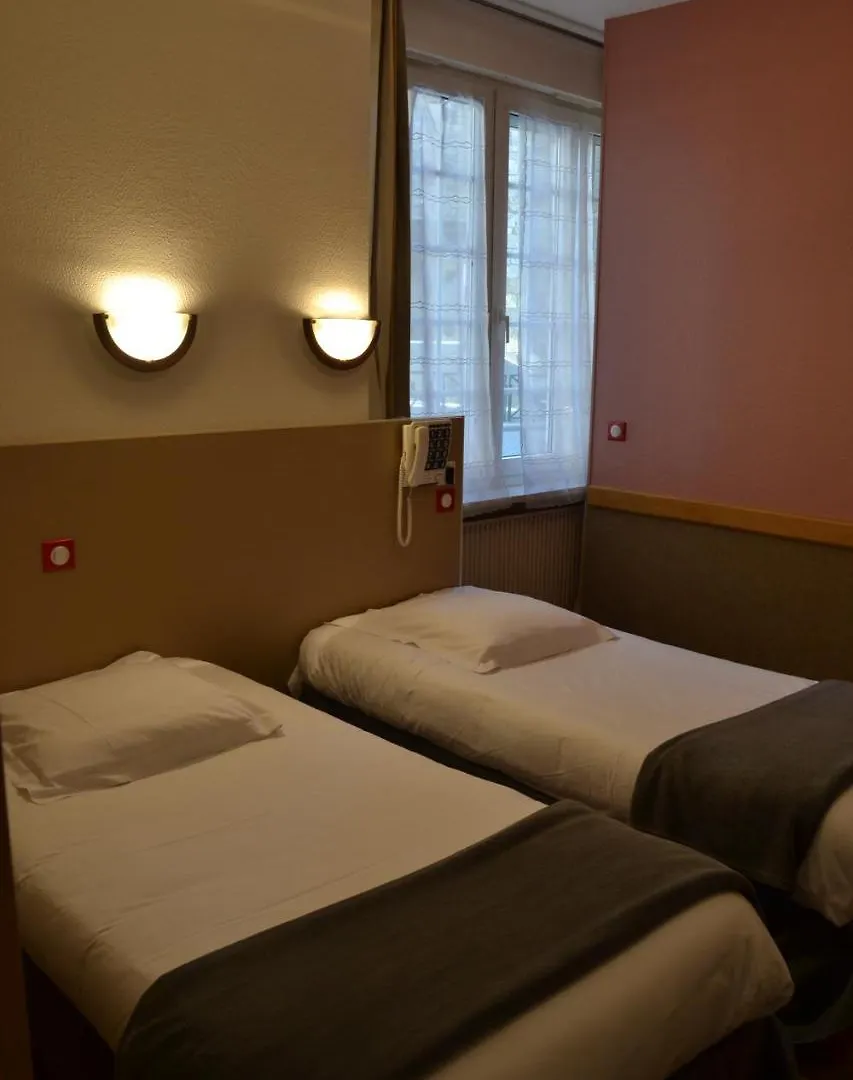 Hotel La Porte Saint Pierre-Logis Hotel Intra Muros 2*, Saint-Malo France