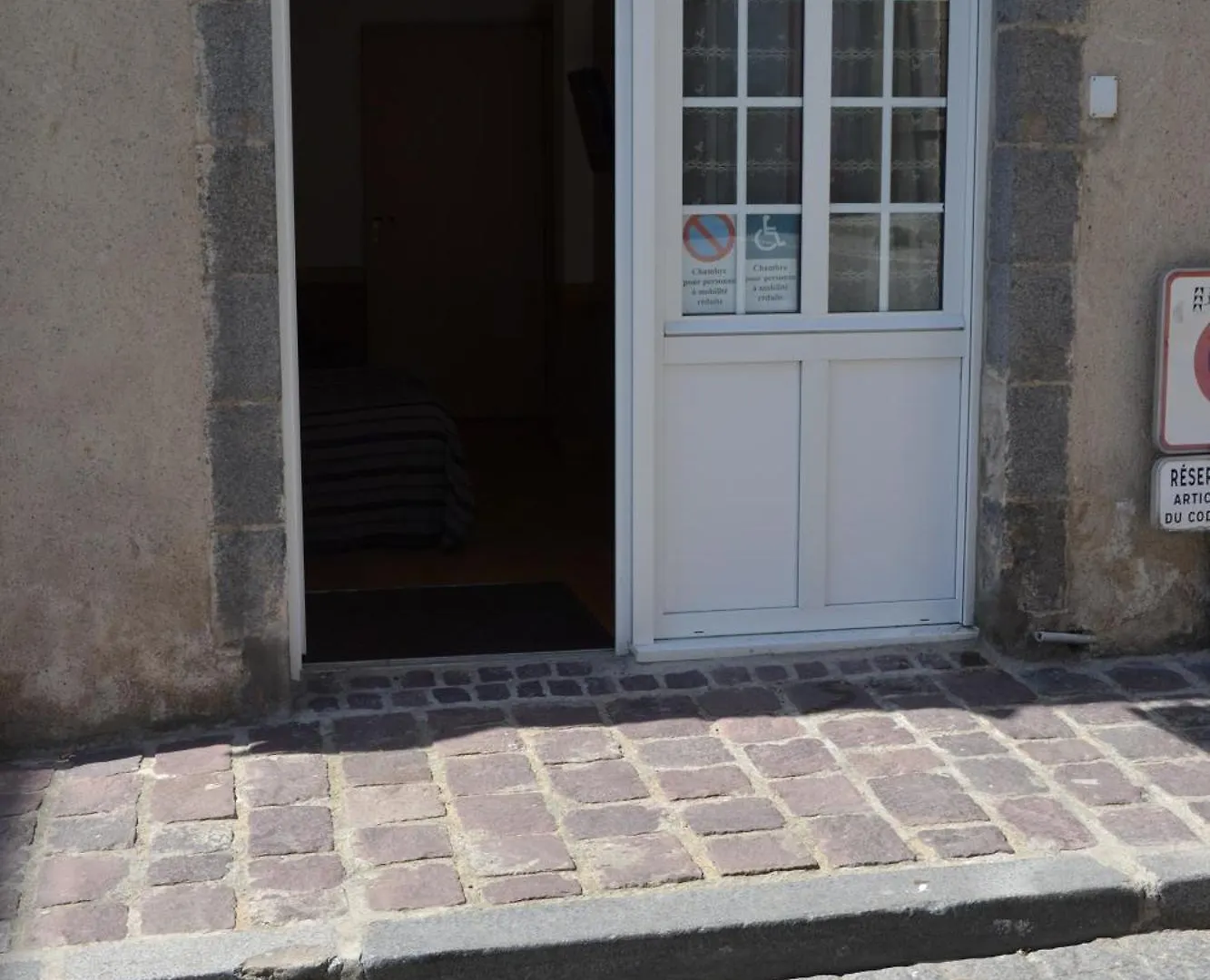 Hotel La Porte Saint Pierre-Logis Hotel Intra Muros